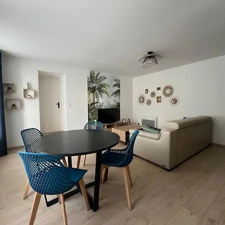 Aux Remparts De La Vieille - 4p, Parking Apartment