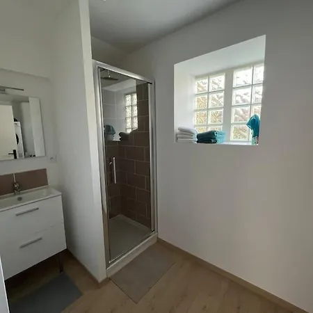 Aux Remparts De La Vieille - 4p, Parking